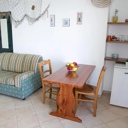 Diana Studio Apartman *